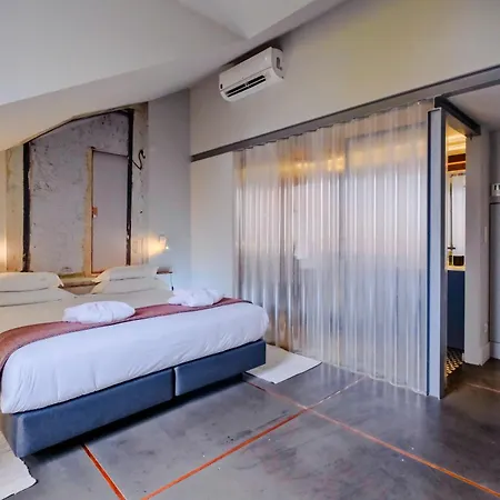 Chiado Arty Flats 4* Lisbon