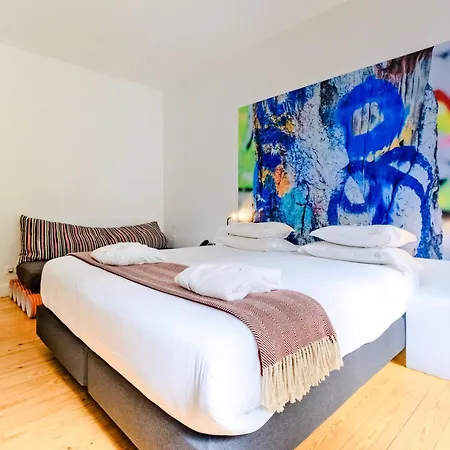 Aparthotel Chiado Arty Flats 4*