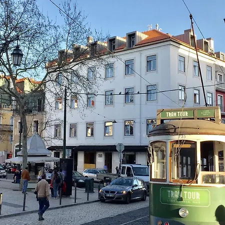 Chiado Arty Flats Lisbon