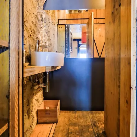 Chiado Arty Flats 4*