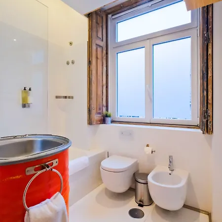 Chiado Arty Flats Aparthotel 4*