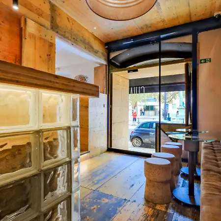 Chiado Arty Flats Aparthotel 4*