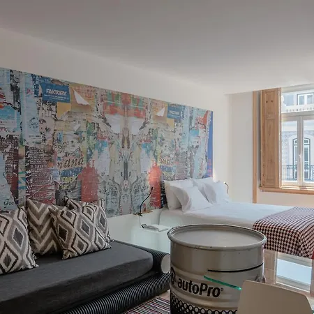 Apartmanhotel Chiado Arty Flats 4*