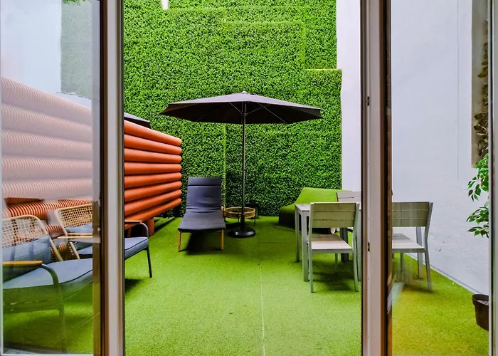 Chiado Arty Flats Apart-hotel